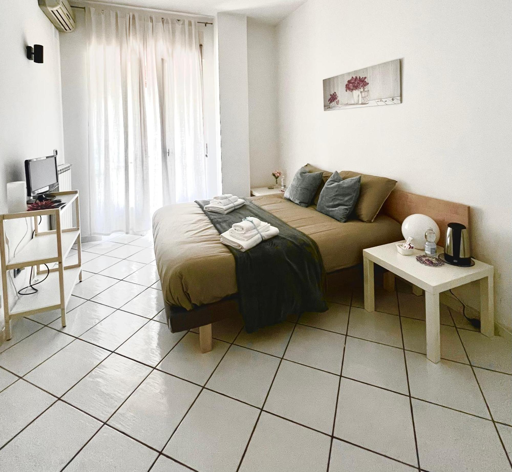Suite 84 Holiday Home Salerno Exteriör bild